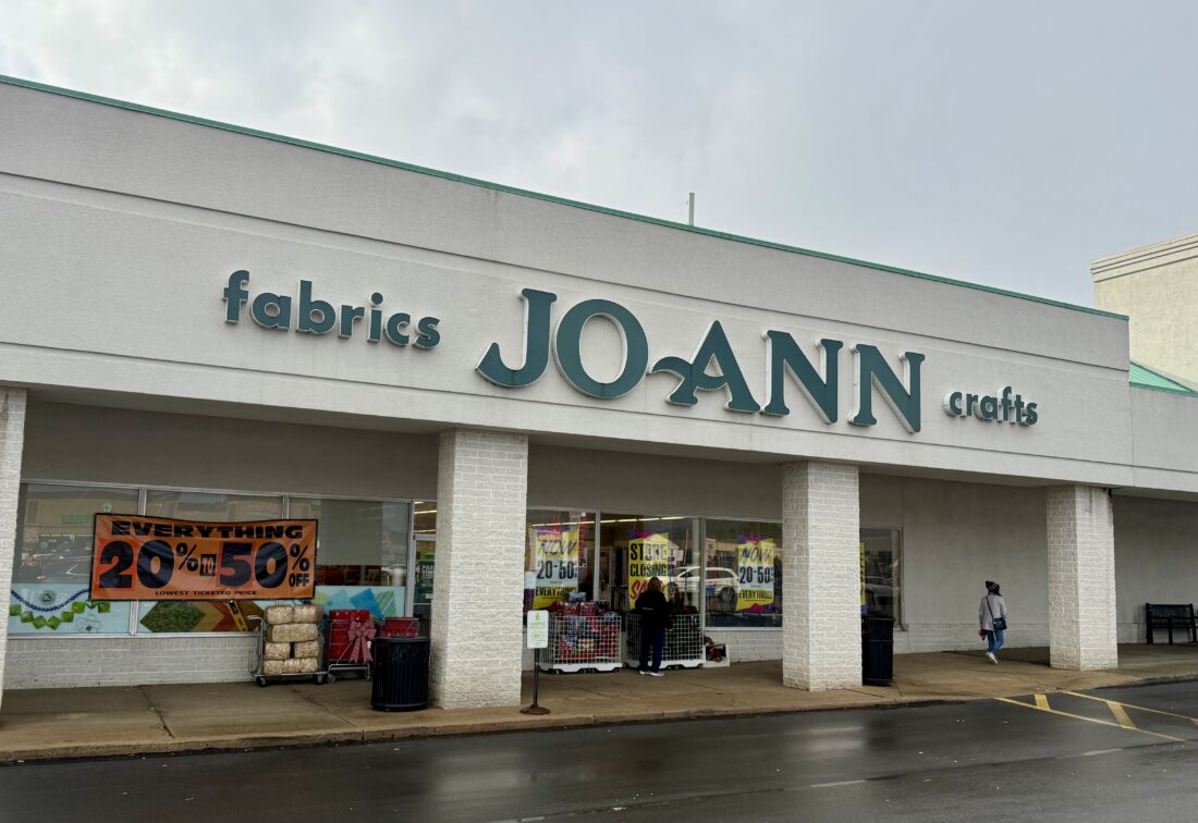 TJ Maxx Plaza tenant to close store; negotiations are in the works